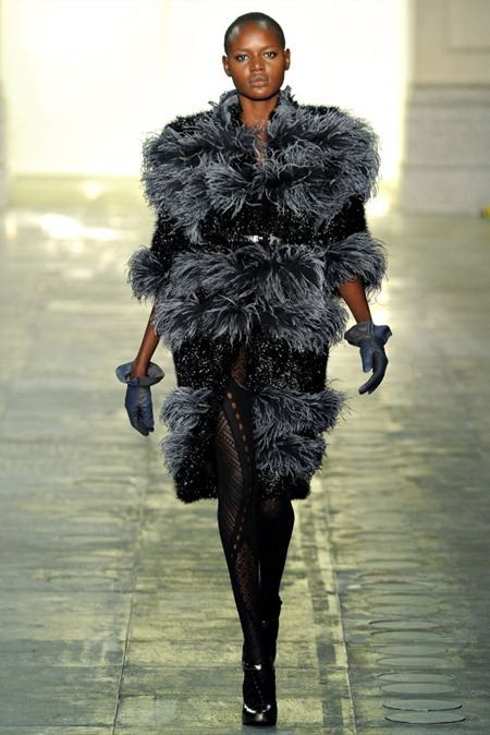 LONDON FASHION WEEK: TOPSHOP UNIQUE FALL 2011