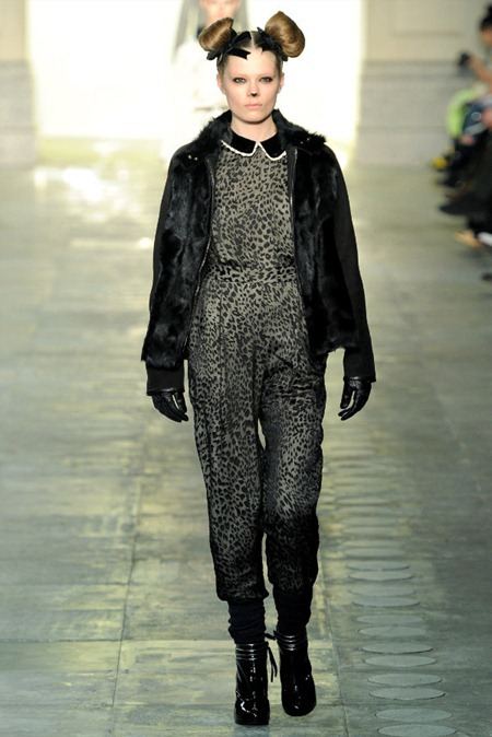 LONDON FASHION WEEK: TOPSHOP UNIQUE FALL 2011