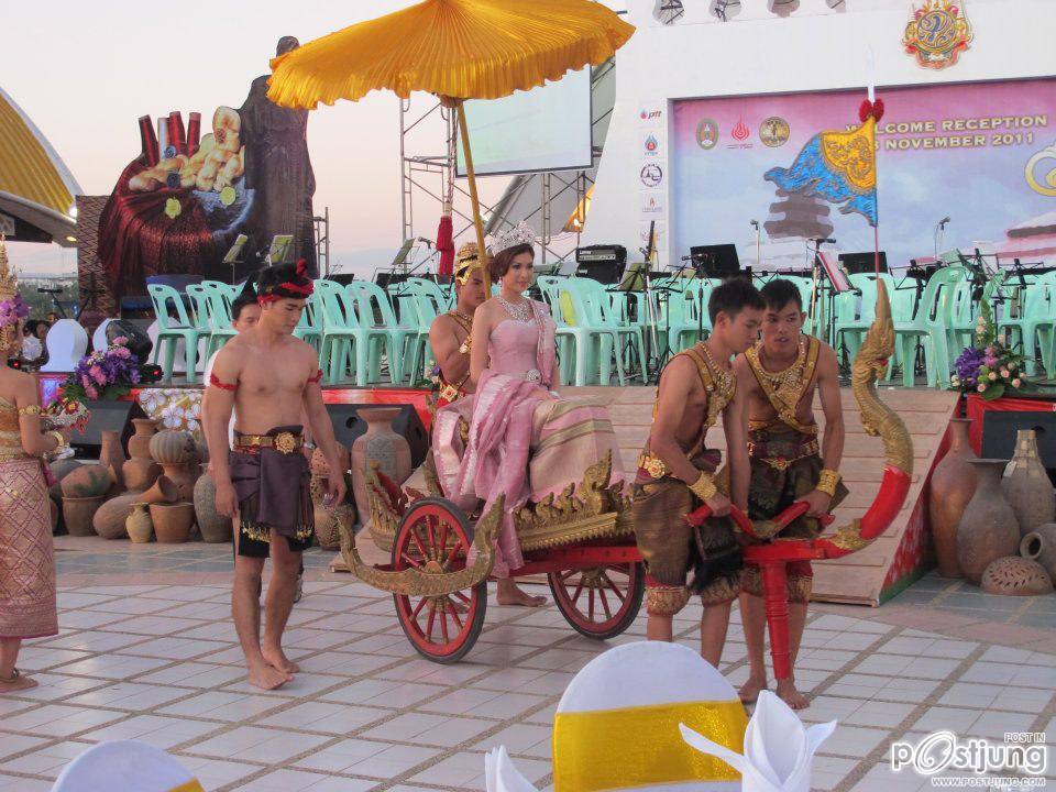 ร่วมงานที่อินโดนีเซีย