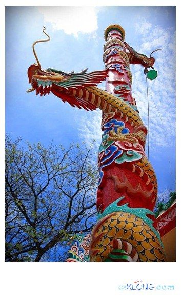 พาเที่ยวชมศาลหลักเมืองเมืองบุรีรัมย์