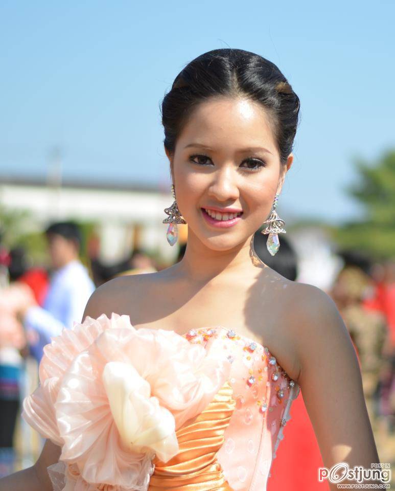 ดาว ร.ร.สกลราช 2011 น่ารักๆ