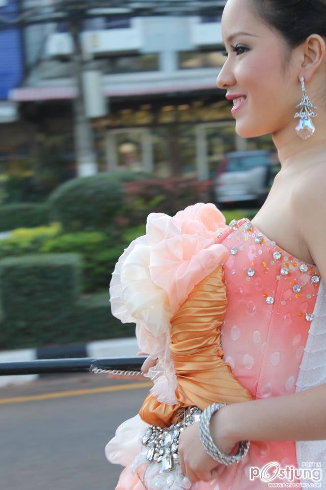 ดาว ร.ร.สกลราช 2011 น่ารักๆ