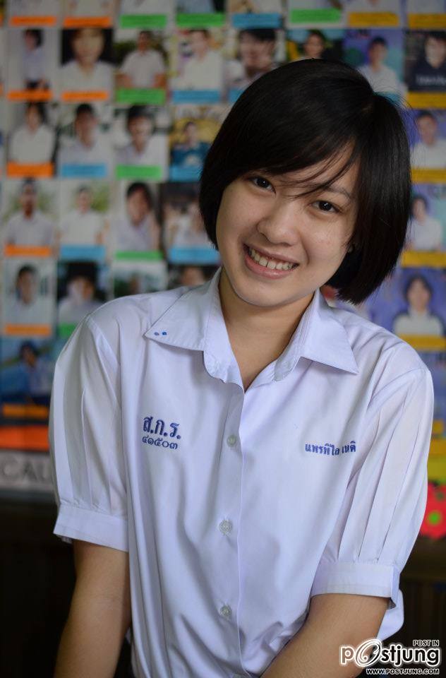 แบบไม่แต่ง ใสๆ