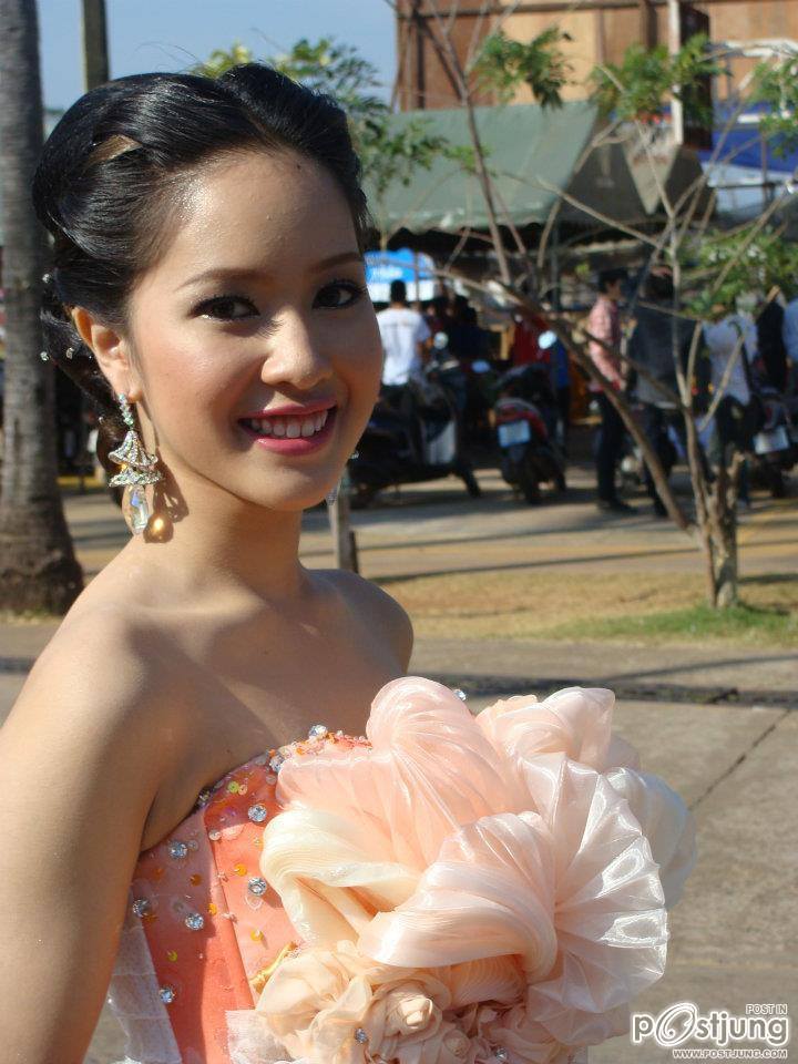 ดาว ร.ร.สกลราช 2011 น่ารักๆ