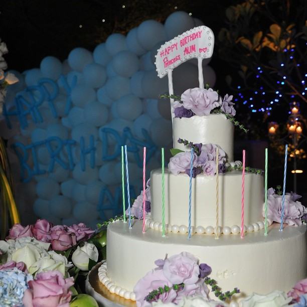 Pic : Aum Patcharapa's BirthDay Party