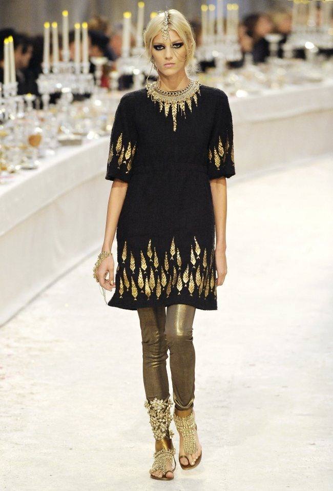 แฟชั่นแนวอินเดียสวยมาก RUNWAY: CHANEL PRE-FALL 2012 PARIS-BOMBAY COLLECTION