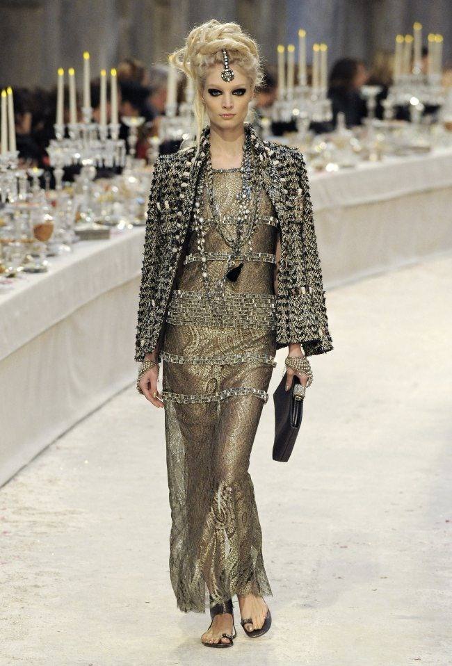 แฟชั่นแนวอินเดียสวยมาก RUNWAY: CHANEL PRE-FALL 2012 PARIS-BOMBAY COLLECTION