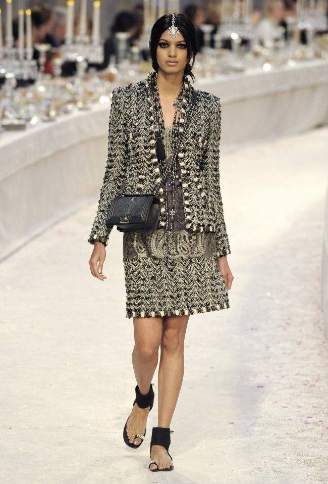 แฟชั่นแนวอินเดียสวยมาก RUNWAY: CHANEL PRE-FALL 2012 PARIS-BOMBAY COLLECTION