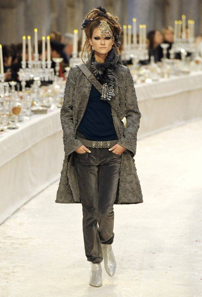 แฟชั่นแนวอินเดียสวยมาก RUNWAY: CHANEL PRE-FALL 2012 PARIS-BOMBAY COLLECTION