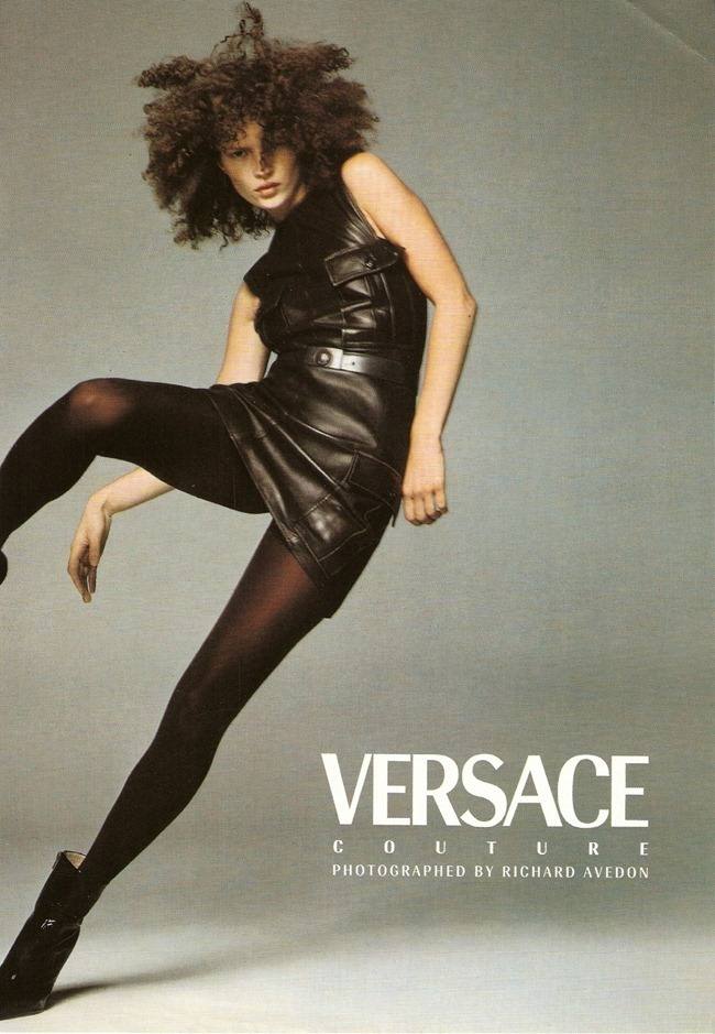 WE &hearts; VERSACE: KATE MOSS FOR FALL 1996