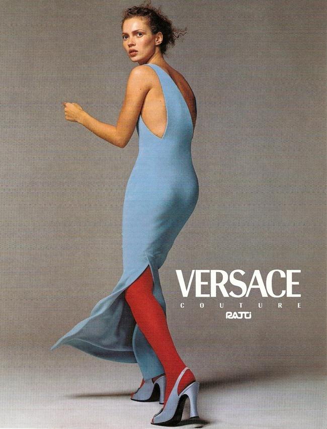 WE &hearts; VERSACE: KATE MOSS FOR FALL 1996