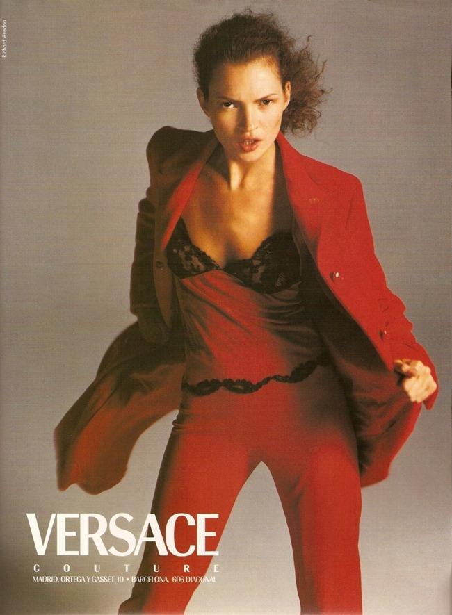WE &hearts; VERSACE: KATE MOSS FOR FALL 1996