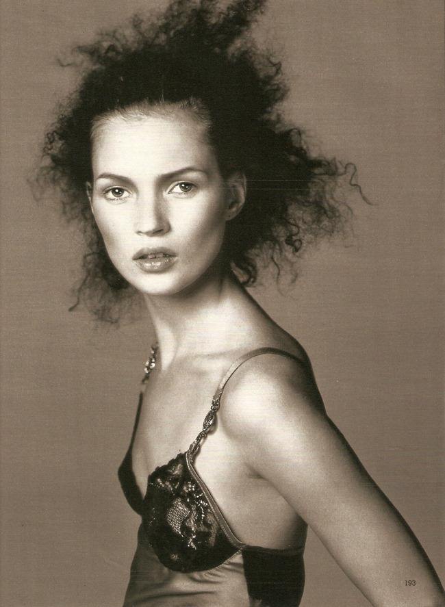 WE &hearts; VERSACE: KATE MOSS FOR FALL 1996