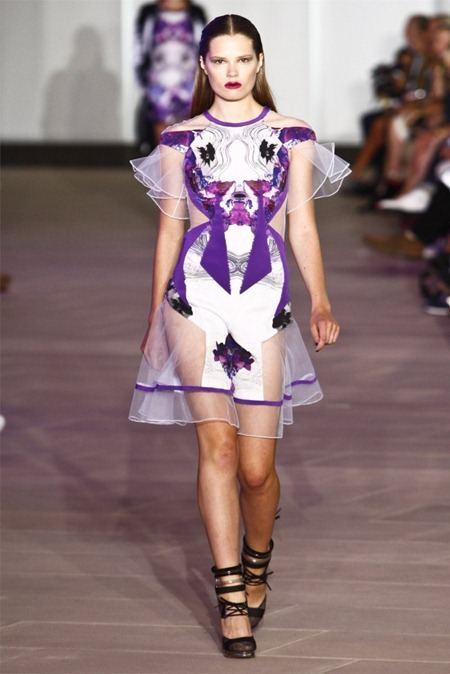 NEW YORK FASHION WEEK: PRABAL GURUNG SPRING 2012