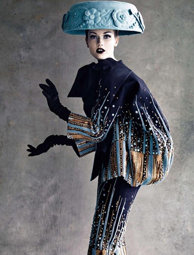 HARPER'S BAZAAR RUSSIA: DIOR HAUTE COUTURE BY PHOTOGRAPHER PATRICK DEMARCHELIER