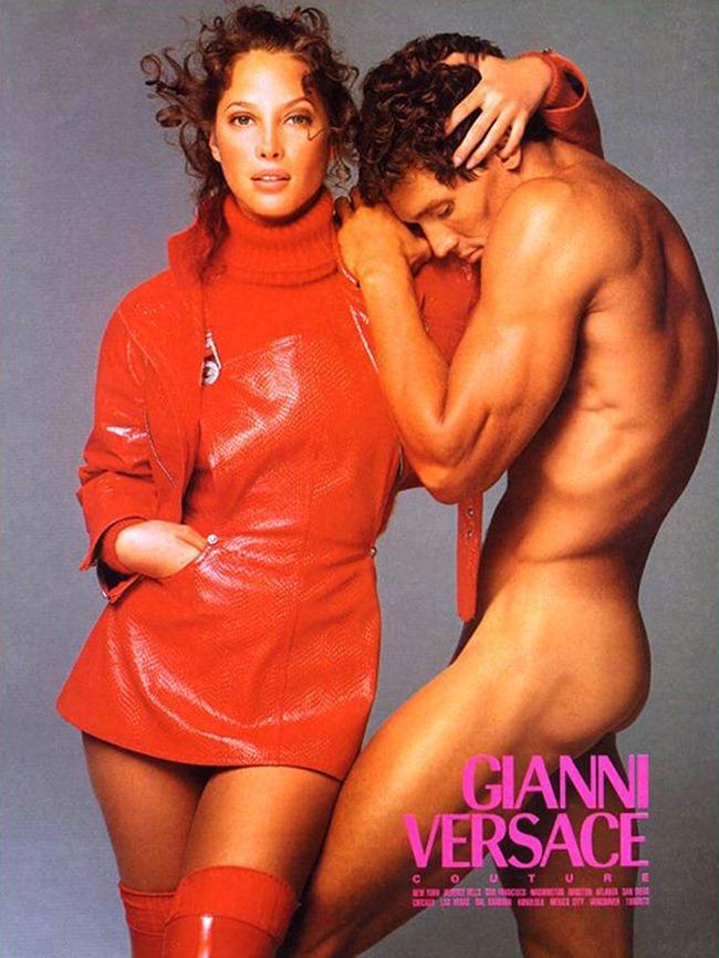 WE &hearts; VERSACE: CLAUDIA SCHIFFER & CINDY CRAWFORD FOR VERSACE FALL 1994 BY PHOTOGRAPHER RICHARD AVEDON