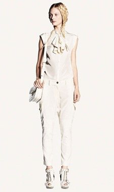 PRE-FALL: PATRICIA VAN DER VLIET FOR ALEXANDER MCQUEEN SPRING 2011