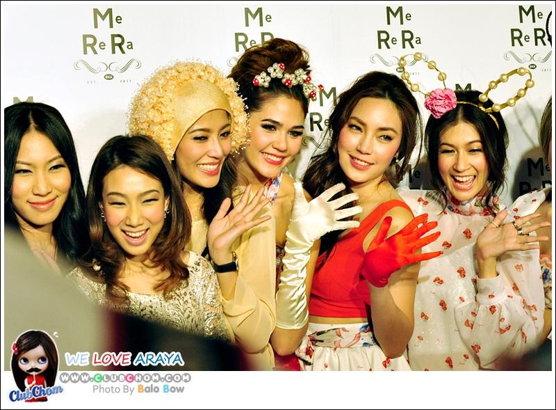 ชมพู่ อารยา ในงานเปิดตัวร้านเสื้อผ้าMeReRa ของเอมมี่ มรกต
