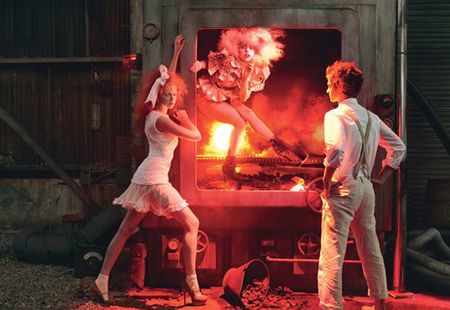 VOGUE: LILY COLE, ANDREW GARFIELD & LADY GAGA IN "HANSEL AND GRETEL" BY ANNIE LEIBOVITZ