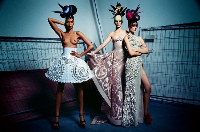 V MAGAZINE: COUTURE 2011 BY PHOTOGRAPHERS DANIELLE & IANGO