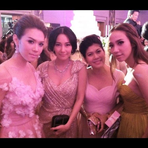 สุดหวาน! หนิง-จิน ฉลองงานแต่งชื่นมื่น