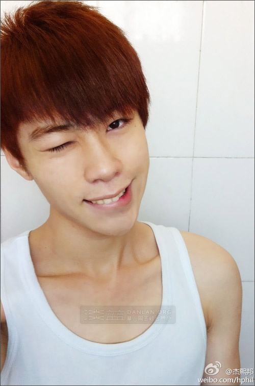 ขาว หมวย(ตี๋) สวย อึ๋ม?