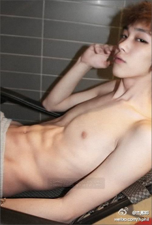 ขาว หมวย(ตี๋) สวย อึ๋ม?