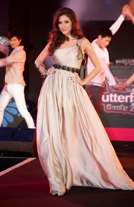 Best Dress รวมแฟชั่นสุดเก๋ของเหล่าคนดัง...
