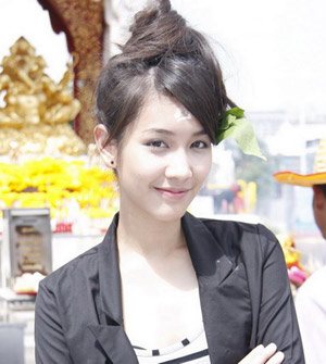 แฟชั่นดังโงะ...ของเหล่าดารา