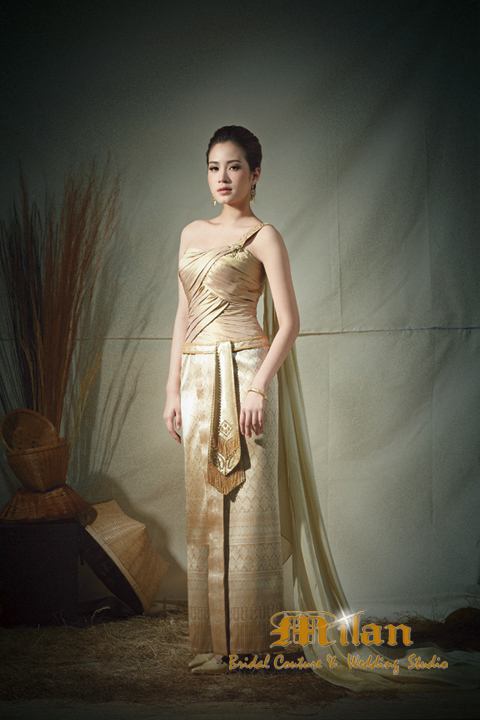 แฟชั่นชุดไทย....ความงามที่แสนวิจิตร
