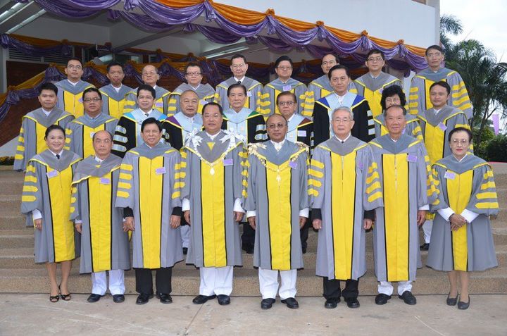 พิธีพระราชทานปริญญาบัตร มหาวิทยาลัยมหาสารคาม ประจำปี 2554