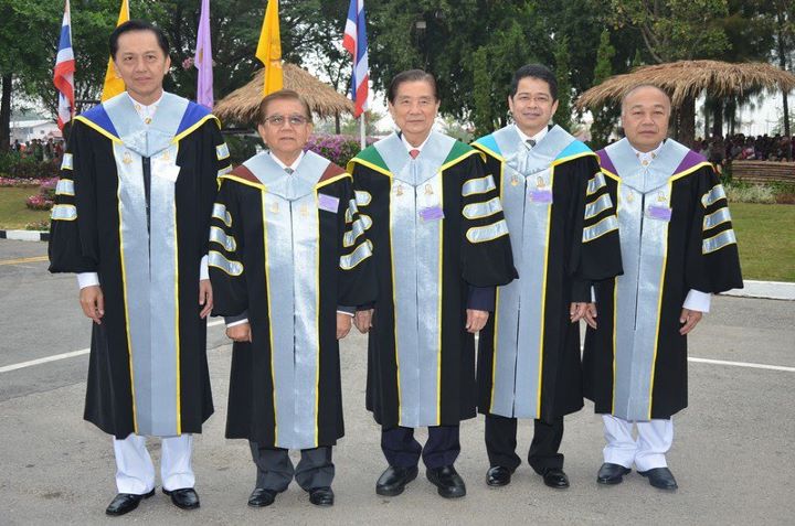 พิธีพระราชทานปริญญาบัตร มหาวิทยาลัยมหาสารคาม ประจำปี 2554