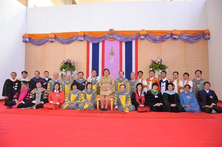พิธีพระราชทานปริญญาบัตร มหาวิทยาลัยมหาสารคาม ประจำปี 2554