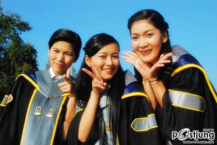 พิธีพระราชทานปริญญาบัตร มหาวิทยาลัยมหาสารคาม ประจำปี 2554