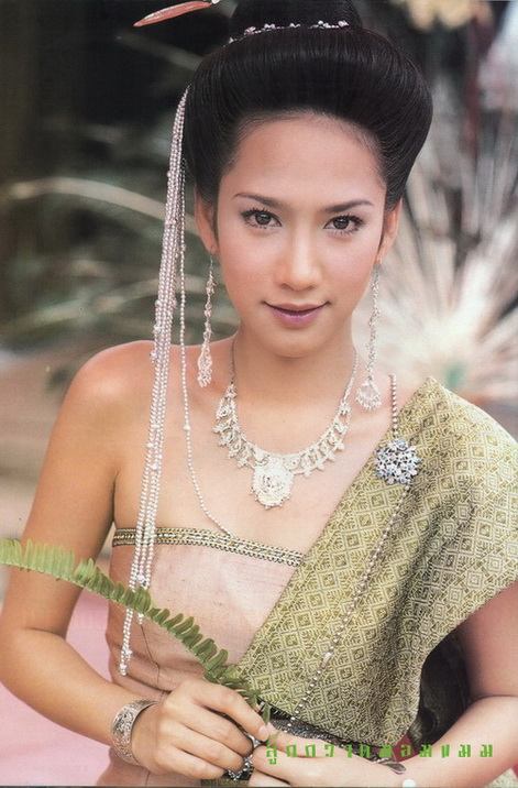 เจ้าแม้นเมืองในรากนคราค่ะ