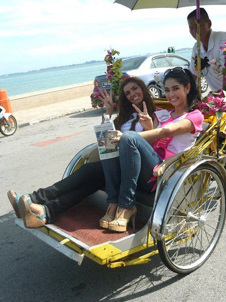 นุ้ย @ Miss Tourism International 2011