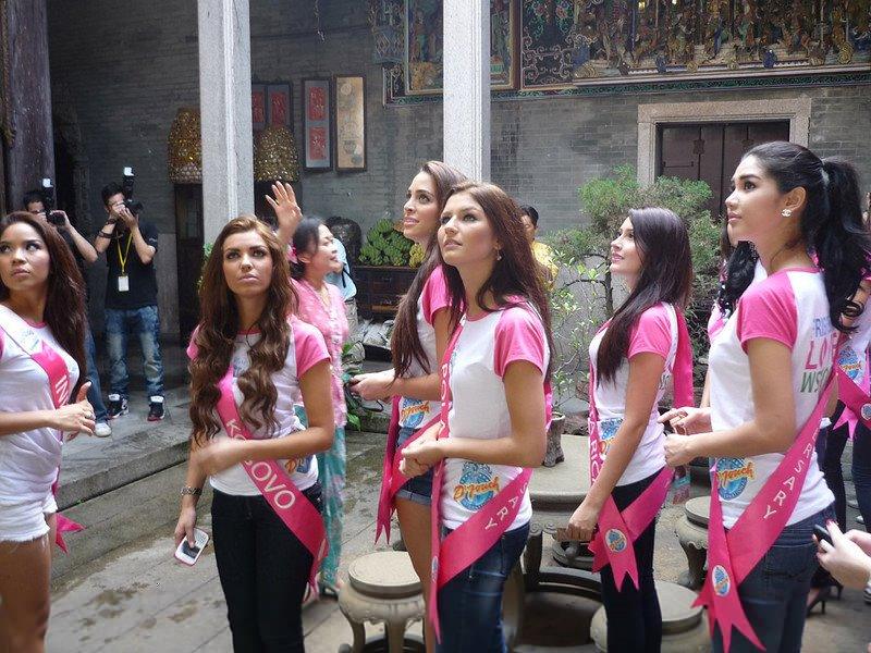 นุ้ย @ Miss Tourism International 2011