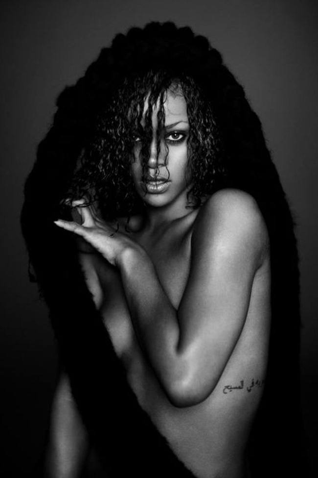 ESQUIRE MAGAZINE: RIHANNA IN "THE SEXIEST WOMAN ALIVE" BY PHOTOGRAPHER RUSSELL JAMES