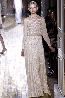 PARIS HAUTE COUTURE: VALENTINO SPRING 2011 COUTURE