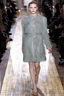 PARIS HAUTE COUTURE: VALENTINO SPRING 2011 COUTURE