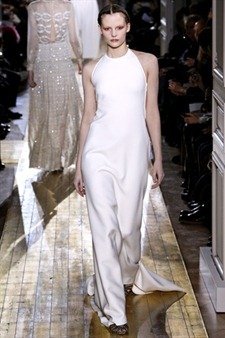 PARIS HAUTE COUTURE: VALENTINO SPRING 2011 COUTURE