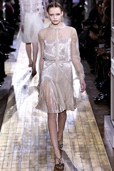 PARIS HAUTE COUTURE: VALENTINO SPRING 2011 COUTURE