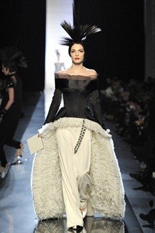 PARIS HAUTE COUTURE: JEAN PAUL GAULTIER SPRING 2011 COUTURE
