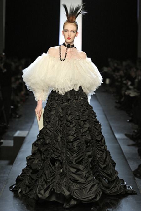 PARIS HAUTE COUTURE: JEAN PAUL GAULTIER SPRING 2011 COUTURE