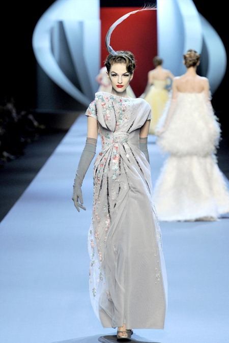 PARIS HAUTE COUTURE: DIOR SPRING 2011 COUTURE