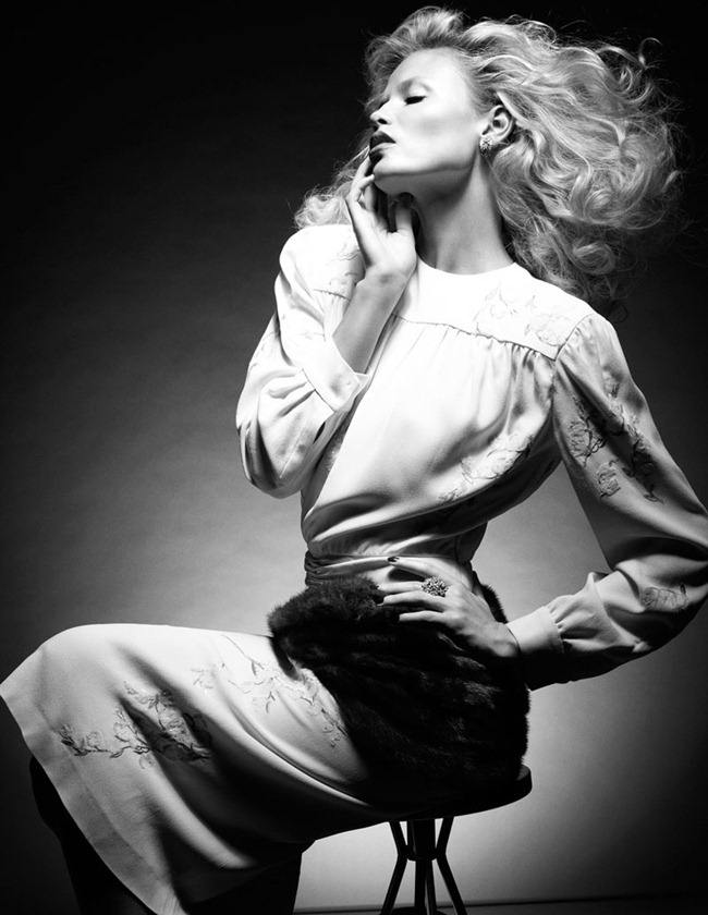 VOGUE SPAIN: NATASHA POLY BY PHOTOGRAPHER GREG KADEL