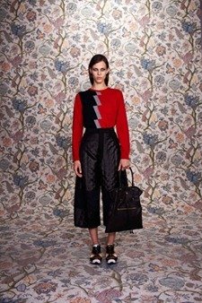 PRE-FALL: BALENCIAGA PRE-FALL 2011