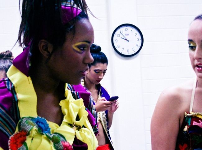 TROY'S PHOTO DIARY: RUNWAY EN LA CALLE, BACKSTAGE