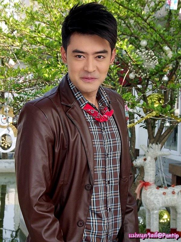 [ PICS ] เพิ่มเติม...บวงสรวง"เกิดเป็นหงส์"