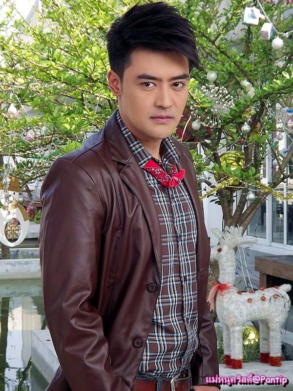 [ PICS ] เพิ่มเติม...บวงสรวง"เกิดเป็นหงส์"